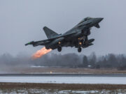 Lagos passe commande de 24 avions de combat italiens